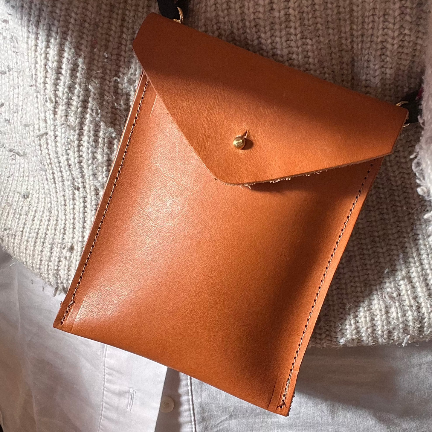 Handmade Leather Phone Cross-body Bag, Tan (adjustable strap)